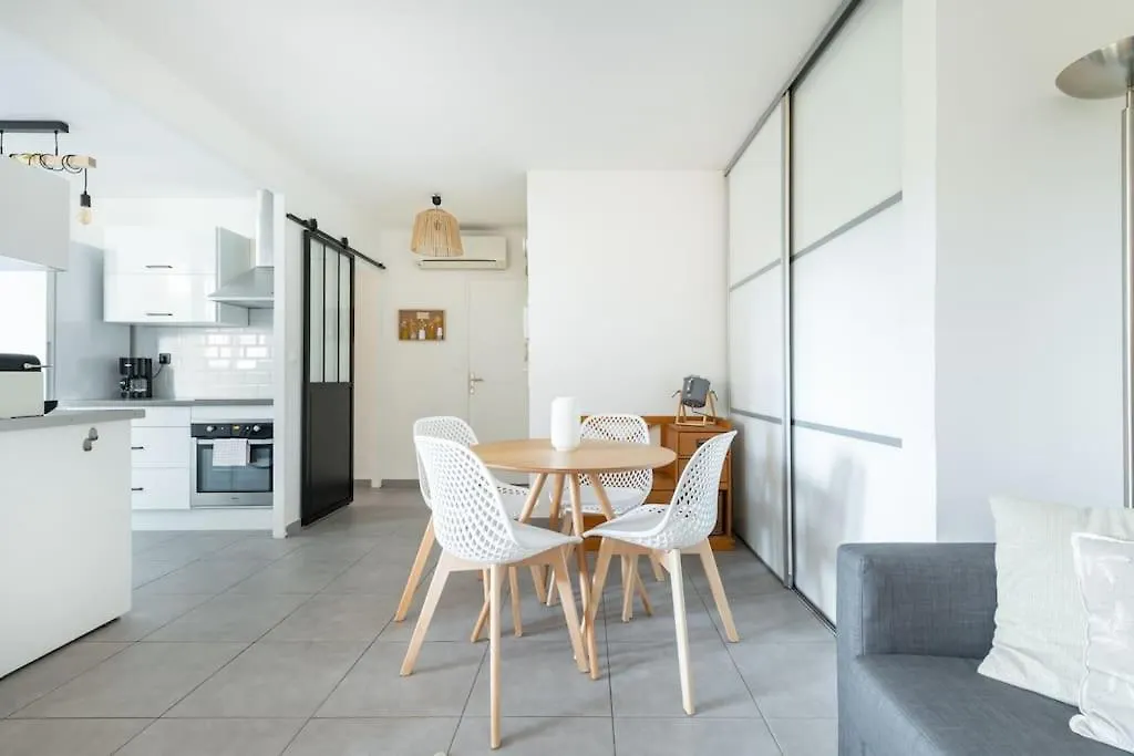 Appartement T3 * Vallon Toulouse * Terrasse à Marseille 0*,  France